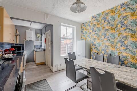 Hotel Highfields House - Free Wifi - Free Local Parking Sheffield Esterno foto