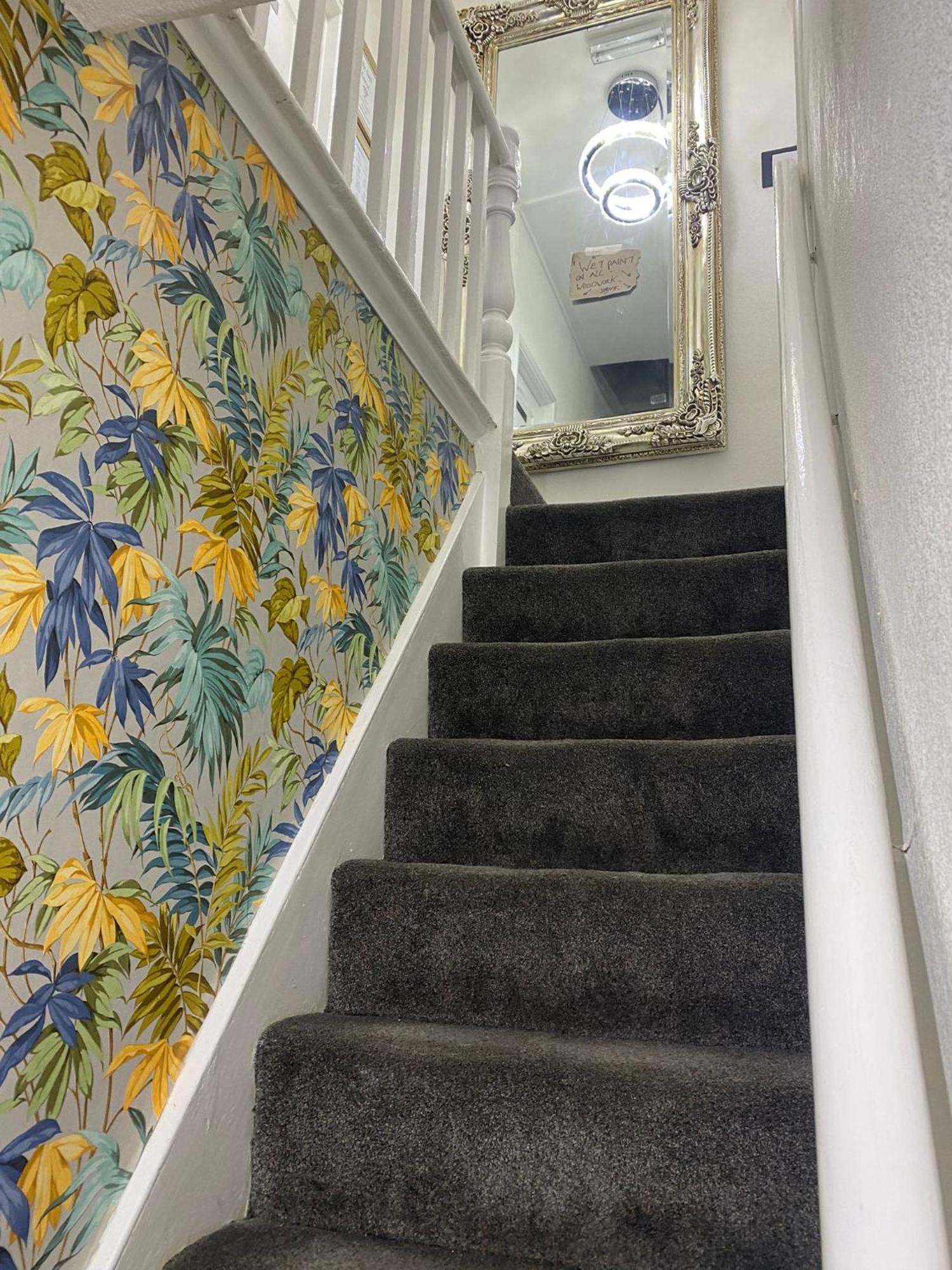 Hotel Highfields House - Free Wifi - Free Local Parking Sheffield Esterno foto